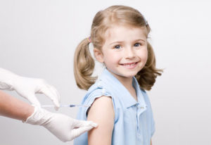 Характерные симптомы полиомиелита и методы лечения у детей